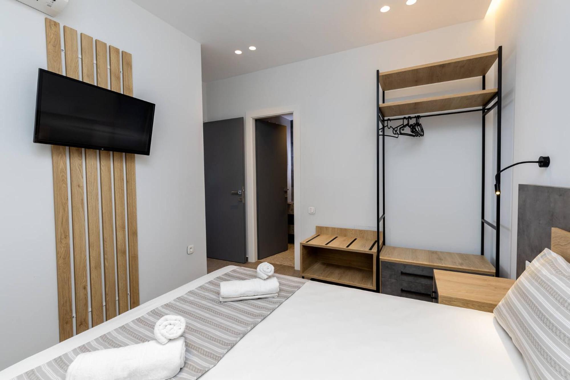 Enalia Luxury Living Apartment Nikiti  Ngoại thất bức ảnh