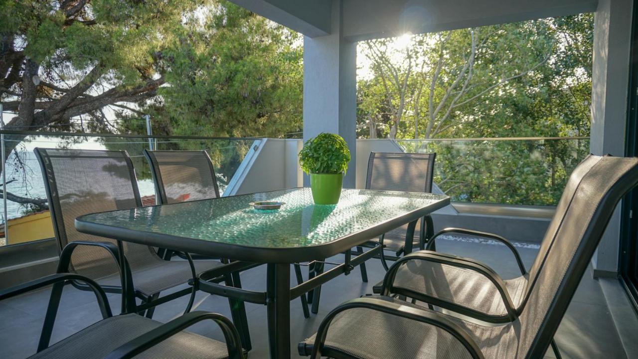 Enalia Luxury Living Apartment Nikiti  Ngoại thất bức ảnh