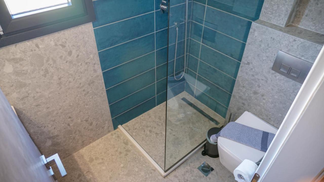 Enalia Luxury Living Apartment Nikiti  Ngoại thất bức ảnh